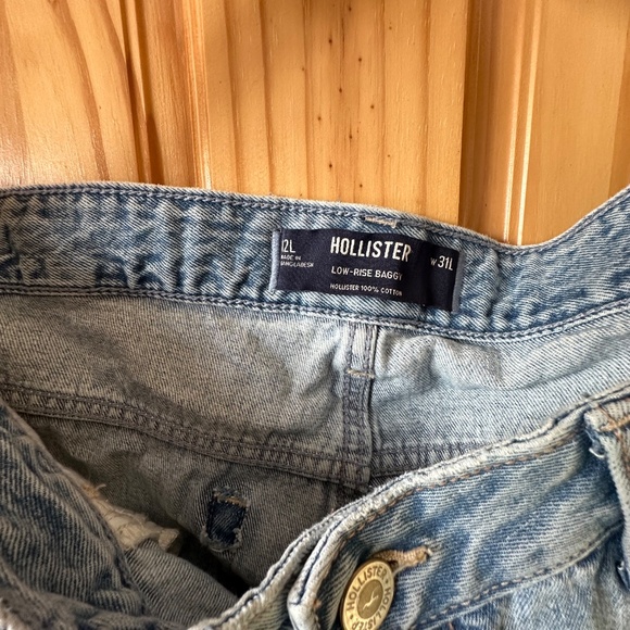 NWOT Hollister baggy jeans - Picture 3 of 6
